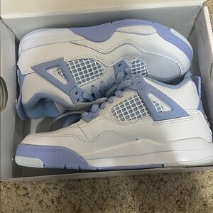 Girls Jordan 4 Retro Shoes